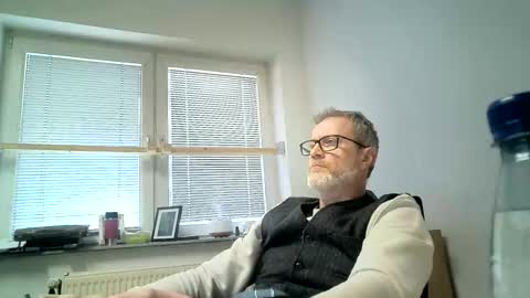hering76 online show from 03/30/26, 10:38