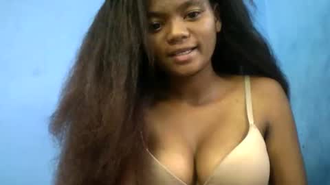 herisse01 online show from 04/11/26, 01:59