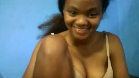 herisse01 online show from 04/21/26, 05:50