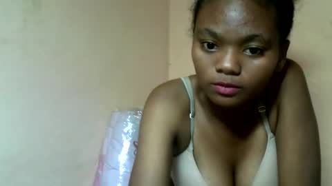 Snapshot of herisse01 chatting on 05/27/26, 05:21 herisse01 online show from 05/27/26, 05:21