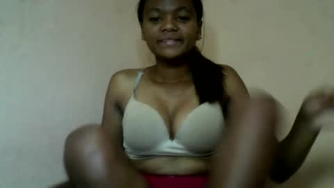 Snapshot of herisse01 chatting on 06/06/26, 07:51 herisse01 online show from 06/06/26, 07:51