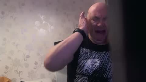 mature online show from 11/24/25, 05:40