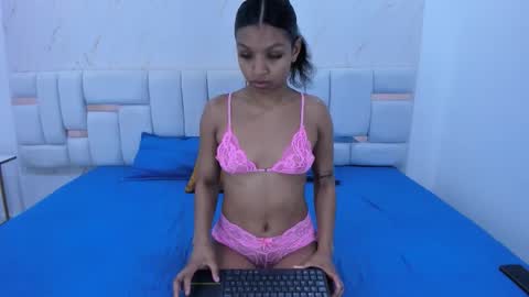 hermione_brown online show from 02/09/26, 07:07