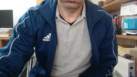 Snapshot of hero0111 chatting on 09/12/25, 08:58 hero0111 online show from 09/12/25, 08:58