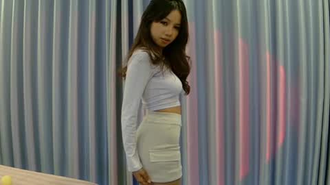 Snapshot of hersheys_aran chatting on 07/20/26, 07:44 Aran online show from 07/20/26, 07:44