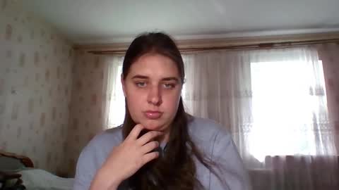 hess_luna_ online show from 09/16/25, 09:10