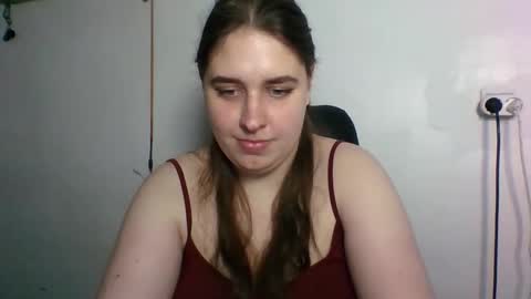 hess_luna_ online show from 10/17/25, 09:12