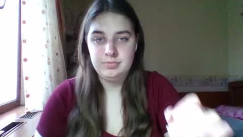 hess_luna_ online show from 11/27/25, 10:06