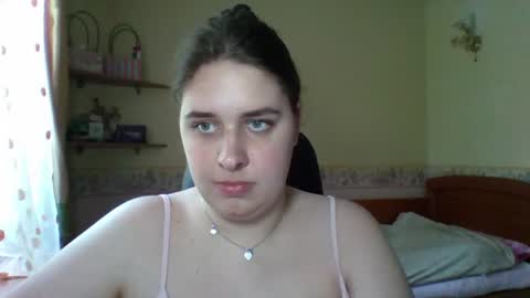 Snapshot of hess_luna_ chatting on 06/09/26, 09:10 hess_luna_ online show from 06/09/26, 09:10
