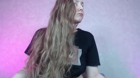 Hesssa Prime time  The broadcasts start at 3am and 3 pm London time  online show from 12/13/24, 02:27