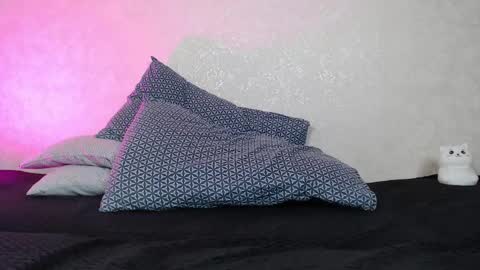 Hesssa Prime time  The broadcasts start at 3am and 3 pm London time  online show from 09/16/25, 02:34