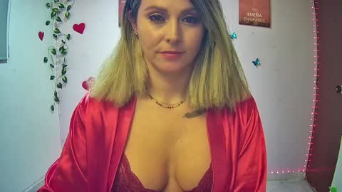 Hestesiaxx online show from 02/26/25, 01:43