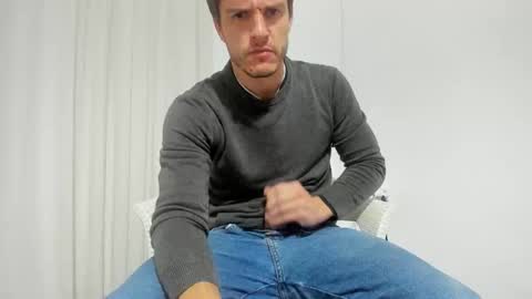 heterooli online show from 11/17/25, 06:03