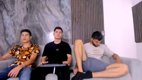 heteros men online show from 03/01/25, 01:53