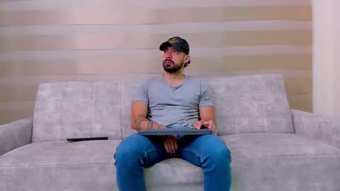 heteros men online show from 03/01/25, 01:29