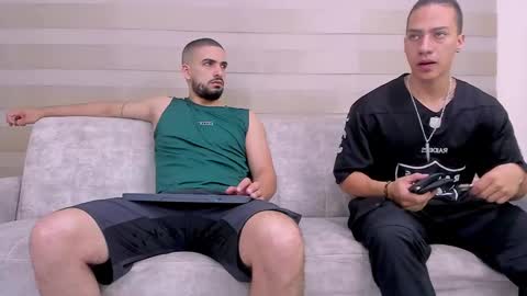 heteros men online show from 03/08/25, 01:25