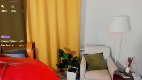 Linda online show from 12/21/25, 07:43