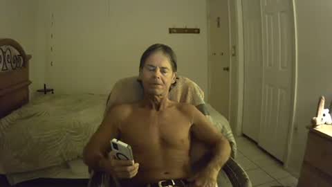 hewes1 online show from 03/05/26, 02:07