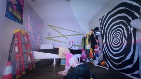 salem online show from 10/02/25, 04:19