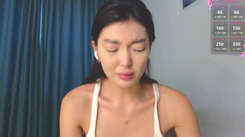 Audrey online show from 05/08/26, 01:49