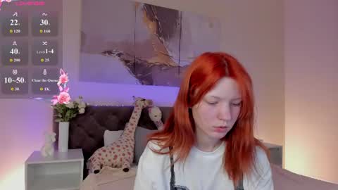 Snapshot of hey_lexy chatting on 06/27/26, 10:20 Lexy GMT1 0200 am-0900am Mon Tue online show from 06/27/26, 10:20