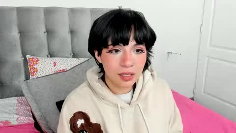 Noraly  online show from 02/04/25, 04:59