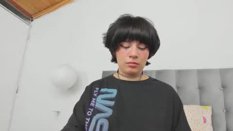 Noraly  online show from 02/10/25, 07:47