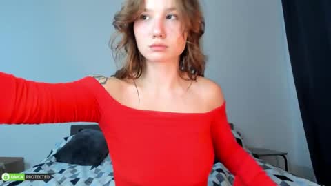 Bella 3 online show from 09/09/25, 10:53