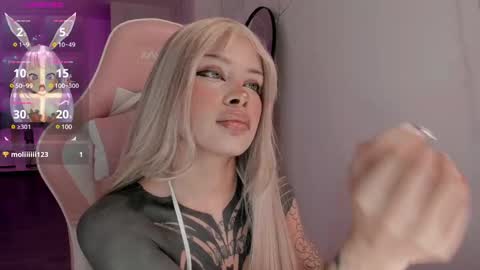 Snapshot of heybambino_ chatting on 12/14/24, 04:23 Bambi.....Help me get 100 likes in the satisfaction bar. online show from 12/14/24, 04:23