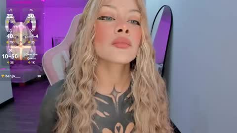 Snapshot of heybambino_ chatting on 02/23/25, 02:07 Bambi.....Help me get 100 likes in the satisfaction bar. online show from 02/23/25, 02:07