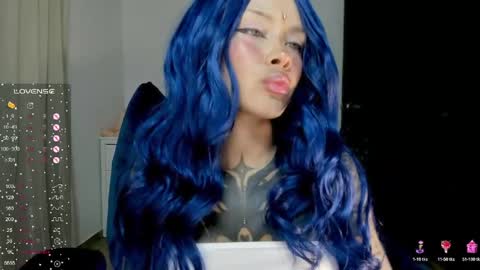 Snapshot of heybambino_ chatting on 04/29/26, 04:05 Bambi.....Help me get 100 likes in the satisfaction bar. online show from 04/29/26, 04:05