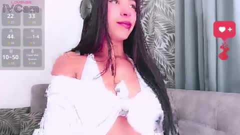 Snapshot of heyemi09 chatting on 04/06/26, 02:29 heyemi09 online show from 04/06/26, 02:29
