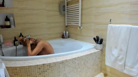 Heyheygrey online show from 02/20/25, 01:51