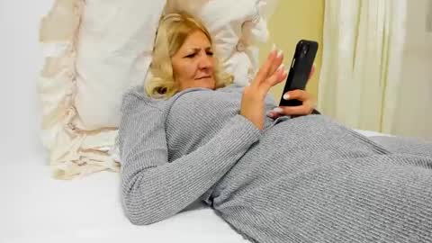 Heyheygrey online show from 03/02/25, 01:04