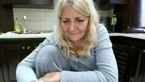 Heyheygrey online show from 11/22/25, 10:14