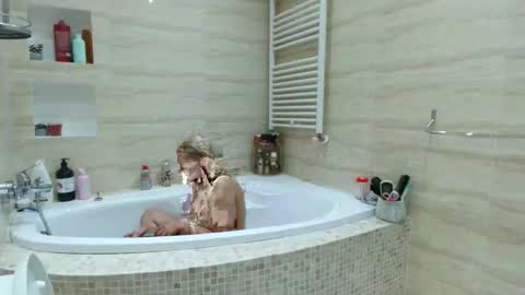 Heyheygrey online show from 02/12/26, 12:16