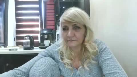 Snapshot of heyheygrey chatting on 05/03/26, 04:24 Heyheygrey online show from 05/03/26, 04:24