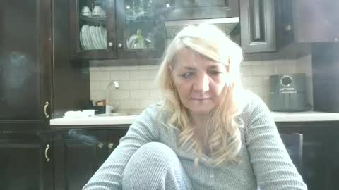 Snapshot of heyheygrey chatting on 06/16/26, 03:25 Heyheygrey online show from 06/16/26, 03:25