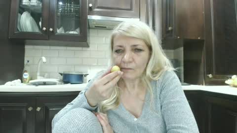 Snapshot of heyheygrey chatting on 07/22/26, 12:13 Heyheygrey online show from 07/22/26, 12:13
