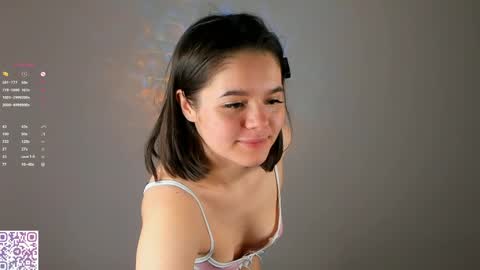 Laura online show from 04/29/26, 01:21