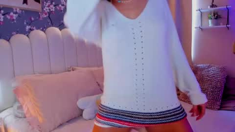 Martina Ricci Show schedule Monday to Friday 8am colombia time I work some weekends  online show from 04/22/26, 03:57