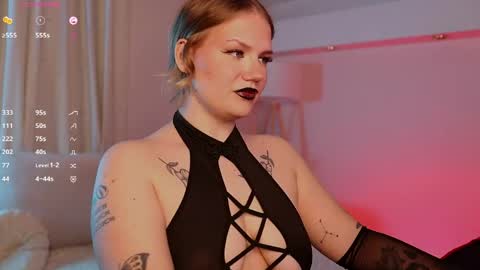 heynoirsam online show from 04/18/26, 06:28