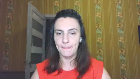 Snapshot of heyy_baddie chatting on 06/28/26, 07:03 Heyy baddie online show from 06/28/26, 07:03