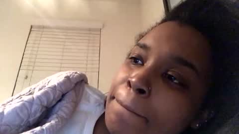 Snapshot of heyyou301990 chatting on 11/11/25, 04:23 heyyou301990 online show from 11/11/25, 04:23