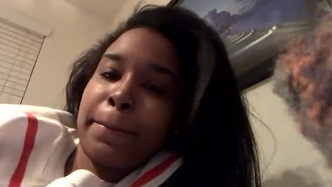 Snapshot of heyyou301990 chatting on 11/19/25, 08:25 heyyou301990 online show from 11/19/25, 08:25