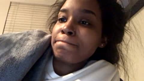 Snapshot of heyyou301990 chatting on 01/13/26, 01:22 heyyou301990 online show from 01/13/26, 01:22