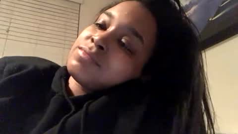 Snapshot of heyyou301990 chatting on 02/18/26, 01:56 heyyou301990 online show from 02/18/26, 01:56