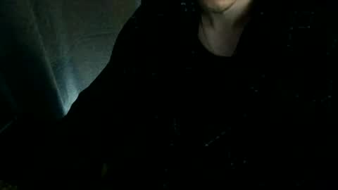 Snapshot of hghdea chatting on 05/27/26, 12:02 Highdea online show from 05/27/26, 12:02