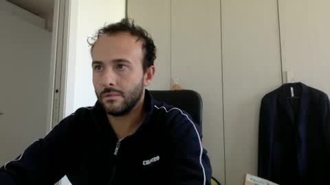 hhombre online show from 10/09/25, 02:15