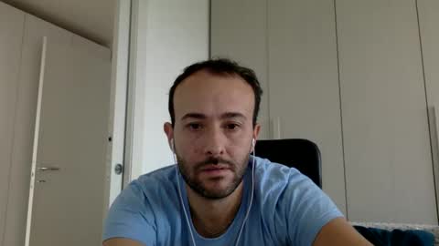 Snapshot of hhombre chatting on 11/07/25, 09:42 hhombre online show from 11/07/25, 09:42